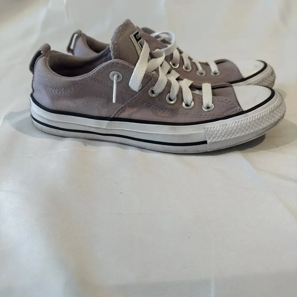 Converse Chuck Taylor All Star Unisex kids Size 7 / Gray